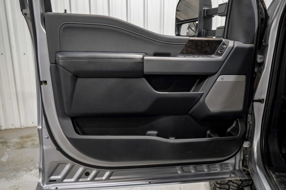 Used 2024 Ford F350 Lariat AWD/4WD image 44