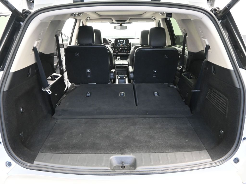 Used 2022 Nissan Pathfinder SL w/ SL Premium Package image 12