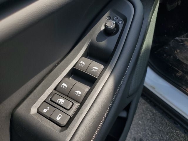New 2026 Jeep Grand Cherokee Laredo X AWD/4WD image 23