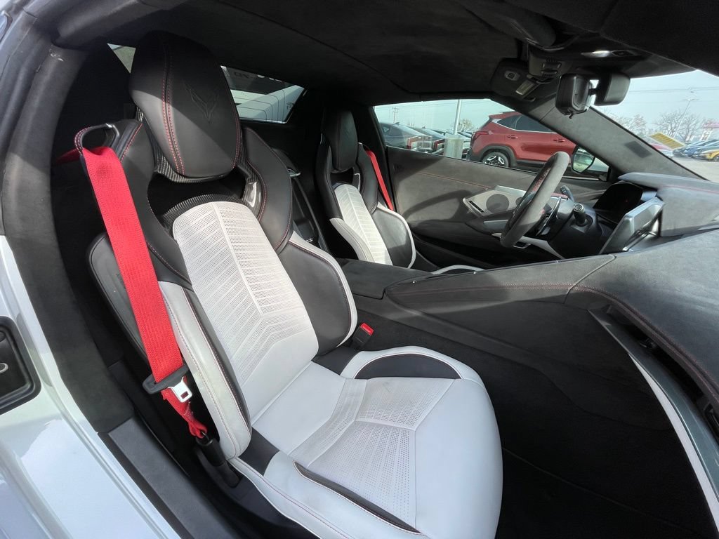 Used 2023 Chevrolet Corvette Stingray Premium Conv RWD image 30