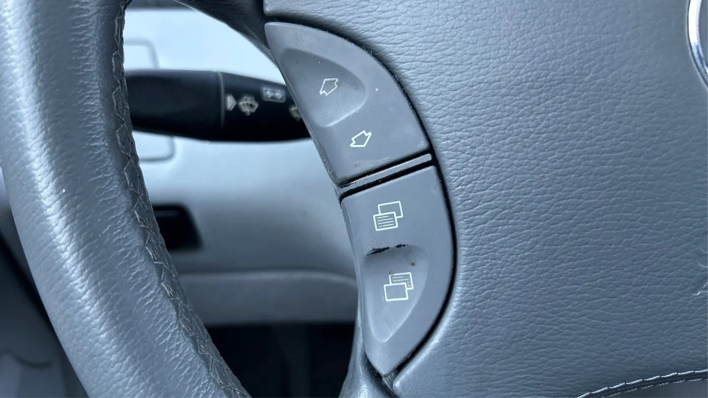 Used 2002 Mercedes-Benz CL 500 image 30