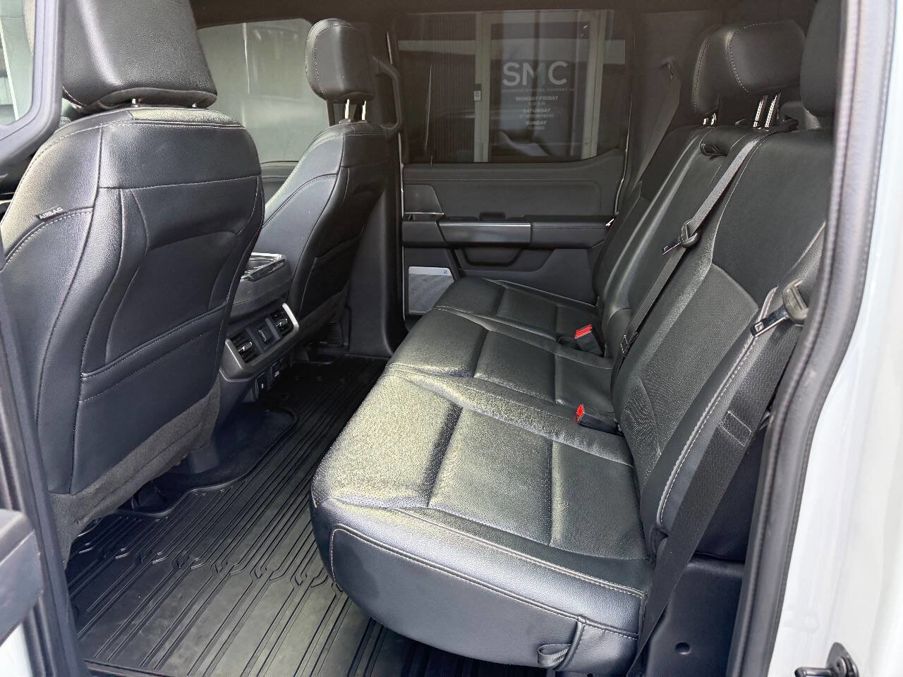 Used 2024 Ford F150 Lariat AWD/4WD image 19