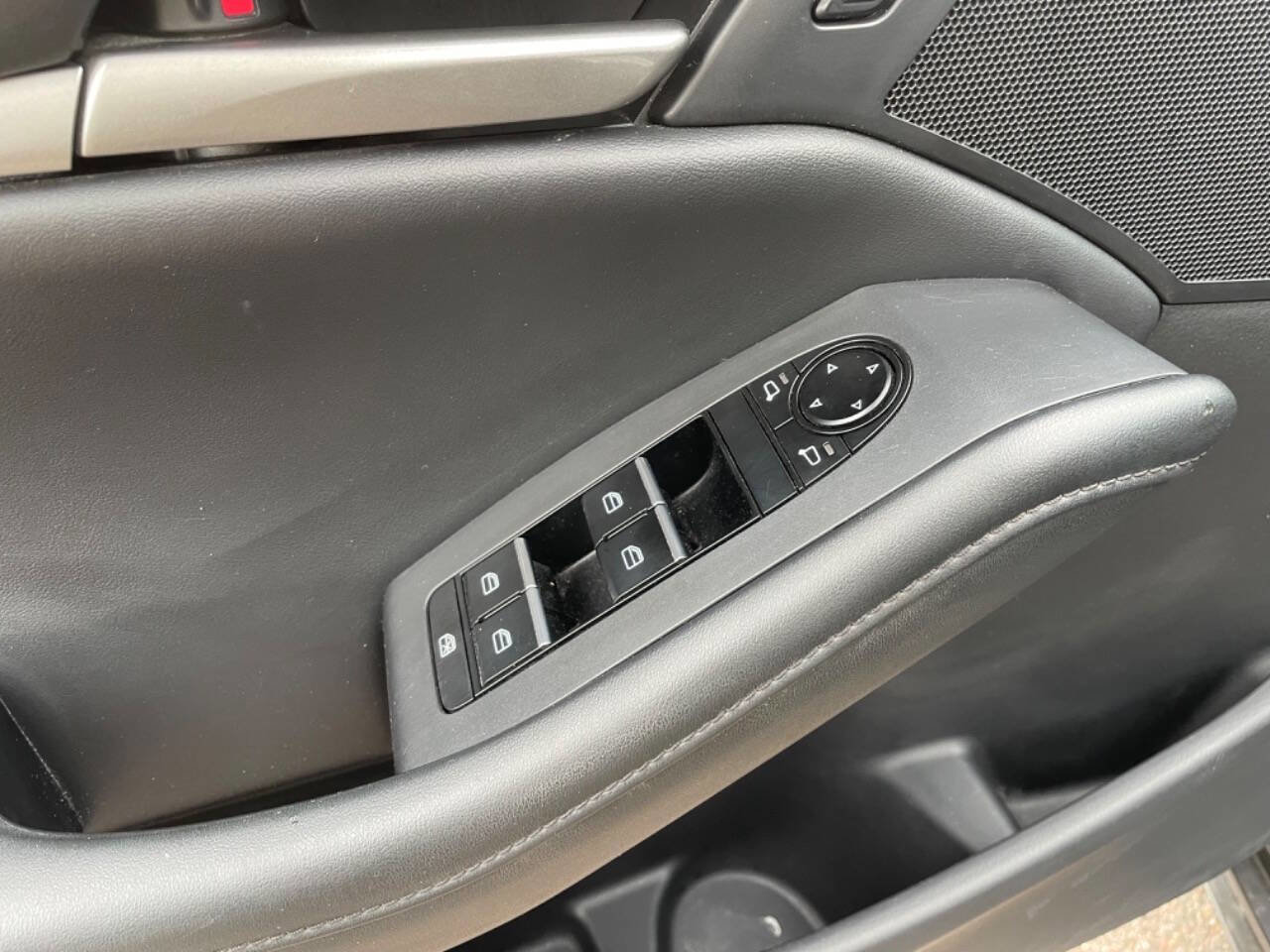 Used 2021 MAZDA MAZDA3 s image 19