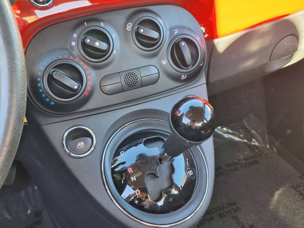 Used 2015 FIAT 500 Pop image 19