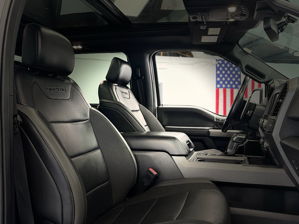Used 2019 Ford F150 Raptor w/ Equipment Group 802A Luxury AWD/4WD image 28