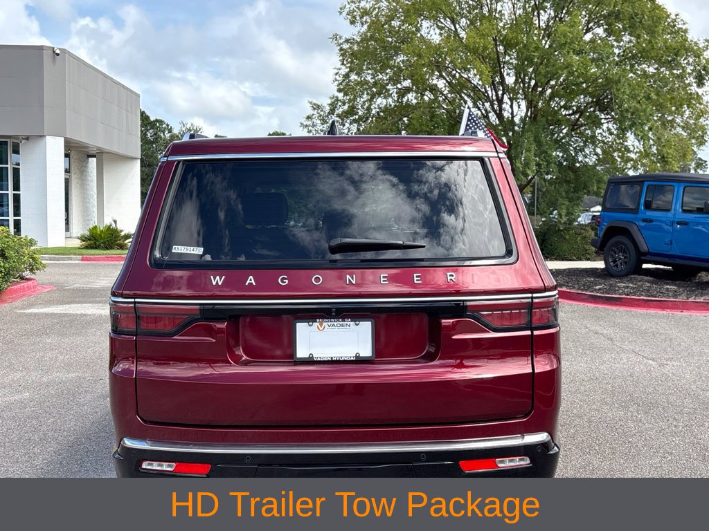 Used 2024 Jeep Wagoneer 4WD w/ Premium Group I image 4