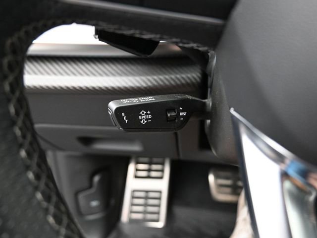 Used 2021 Audi RS Q8 image 21