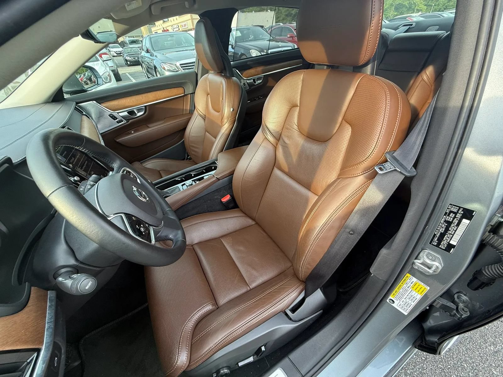 Used 2018 Volvo S90 T6 Inscription w/ Convenience Package AWD/4WD image 15