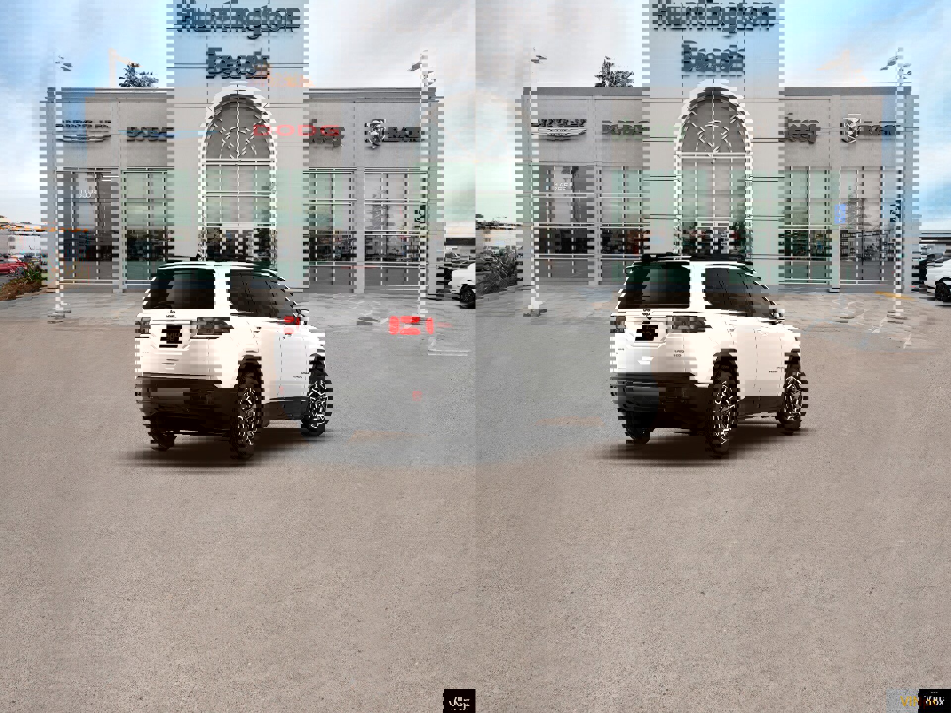 New 2026 Jeep Cherokee Laredo image 7