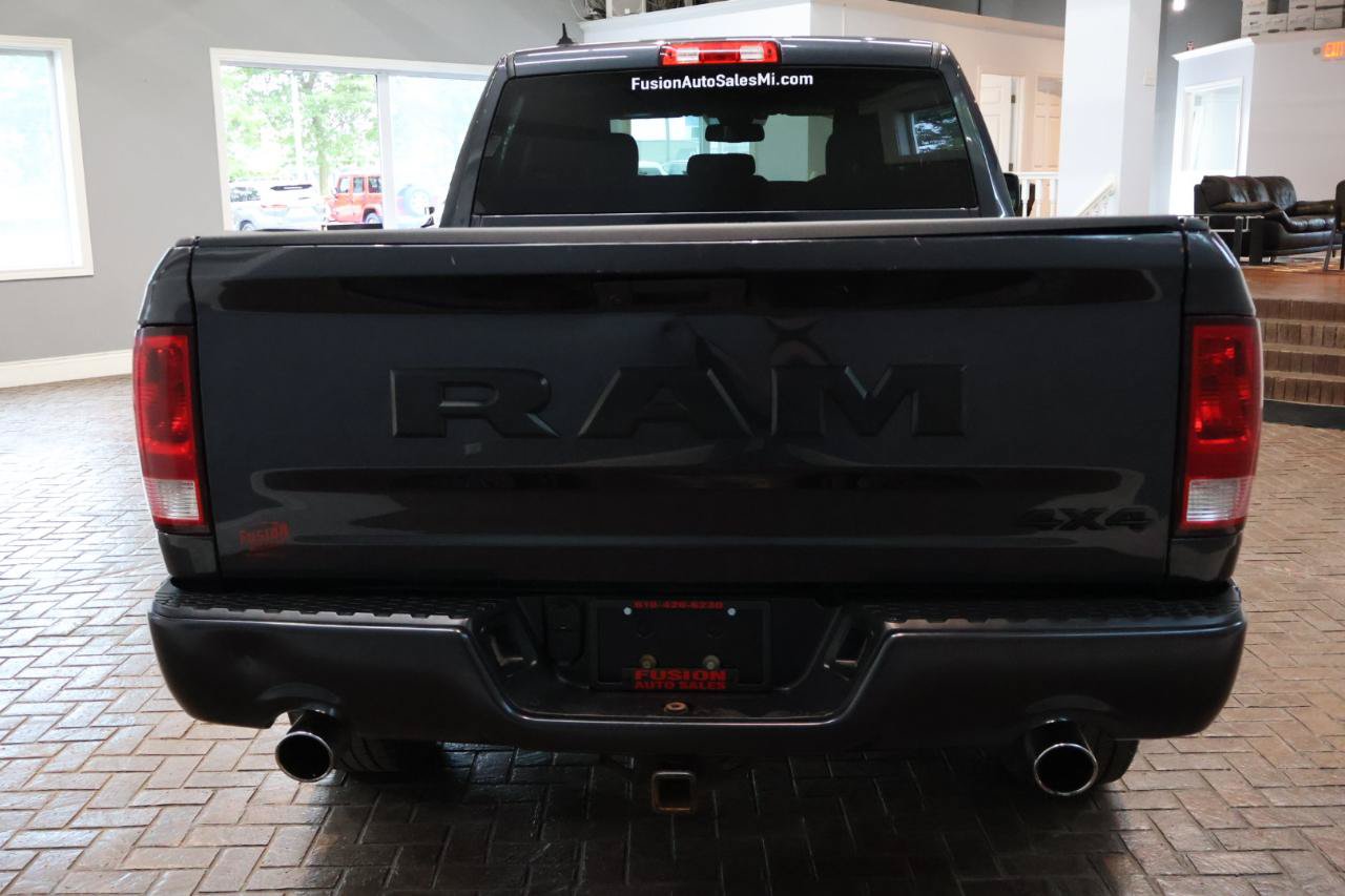 Used 2019 RAM 1500 Express w/ Wheel & Sound Group AWD/4WD image 6