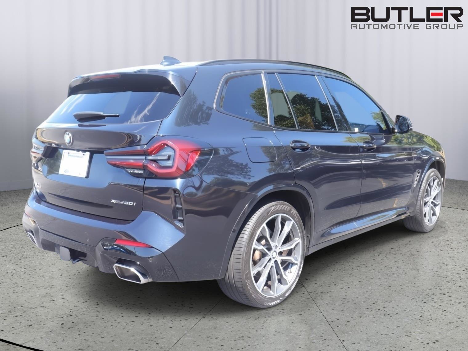 Used 2022 BMW X3 xDrive30i w/ M Sport Package 2 AWD/4WD image 7