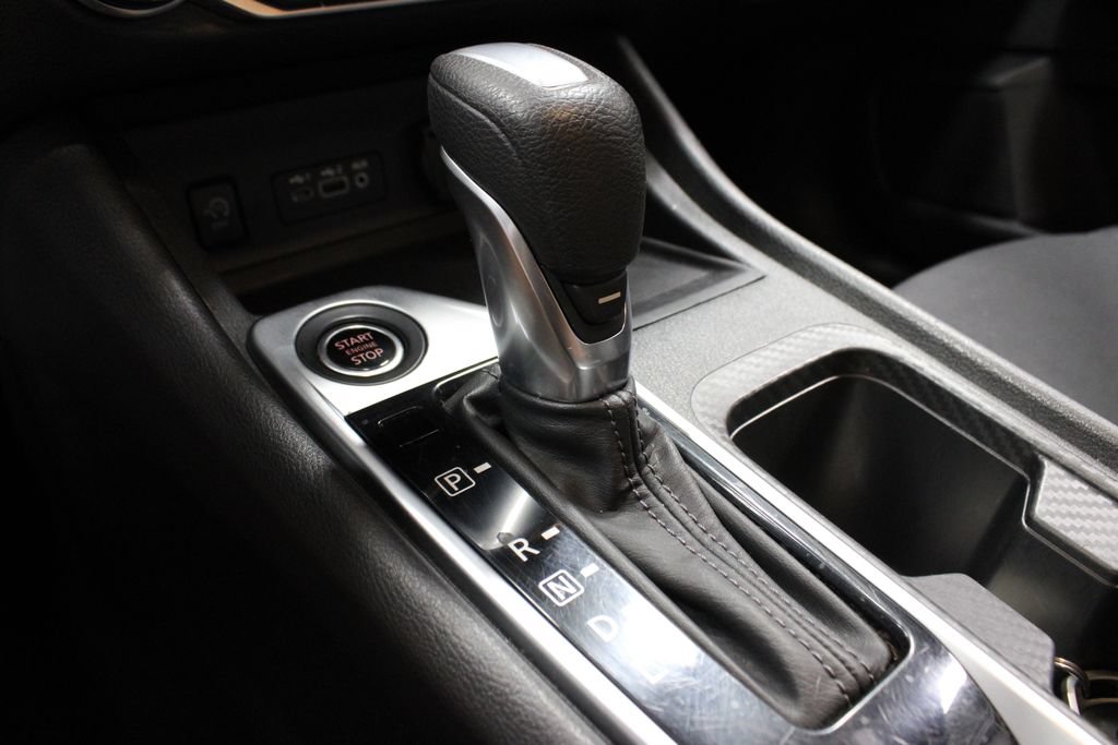 Used 2024 Nissan Sentra SV w/ All-Weather Package FWD image 31