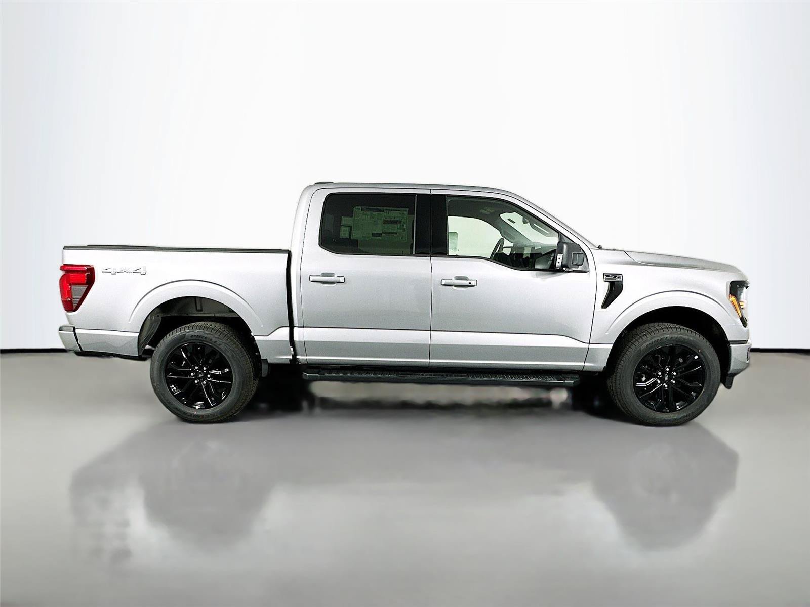 New 2026 Ford F150 XLT w/ Equipment Group 303A High AWD/4WD image 17