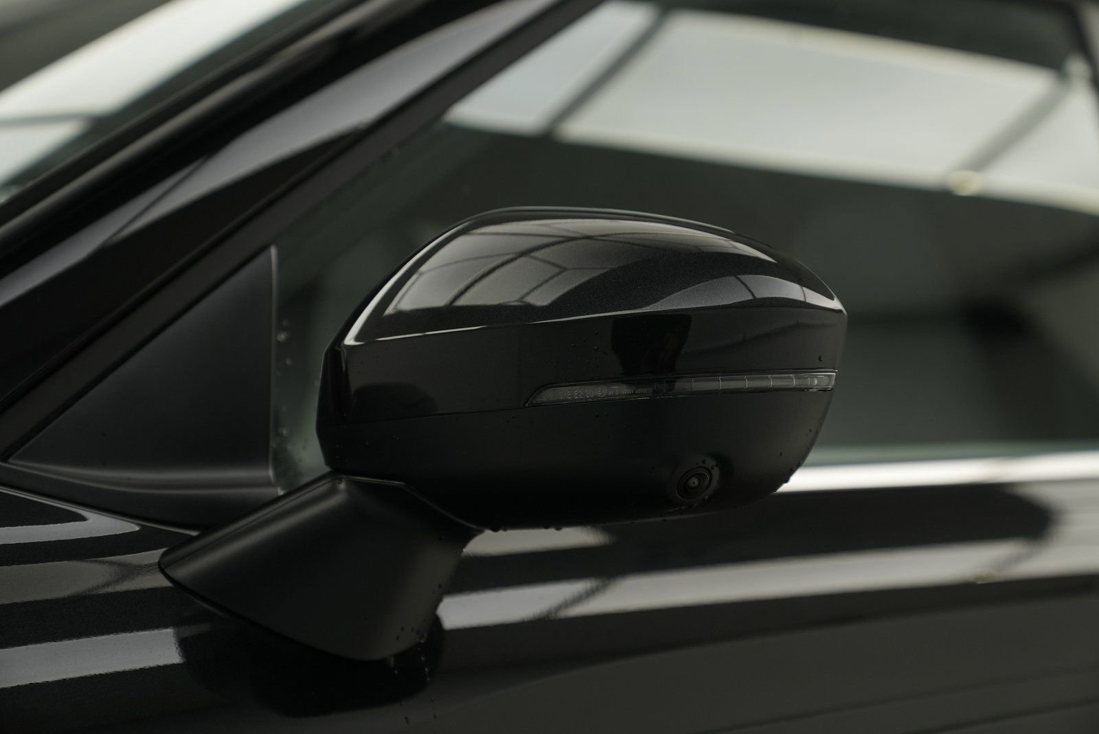 Used 2025 Mitsubishi Outlander SE image 10