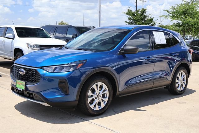 Used 2023 Ford Escape Active FWD image 3