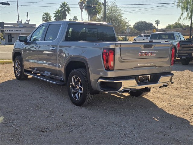 New 2026 GMC Sierra 1500 SLT image 7