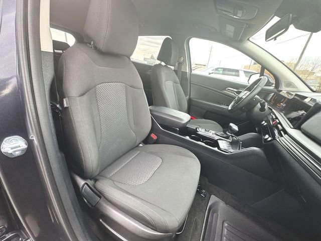 Used 2026 Kia Sportage LX w/ LX Convenience Package image 26