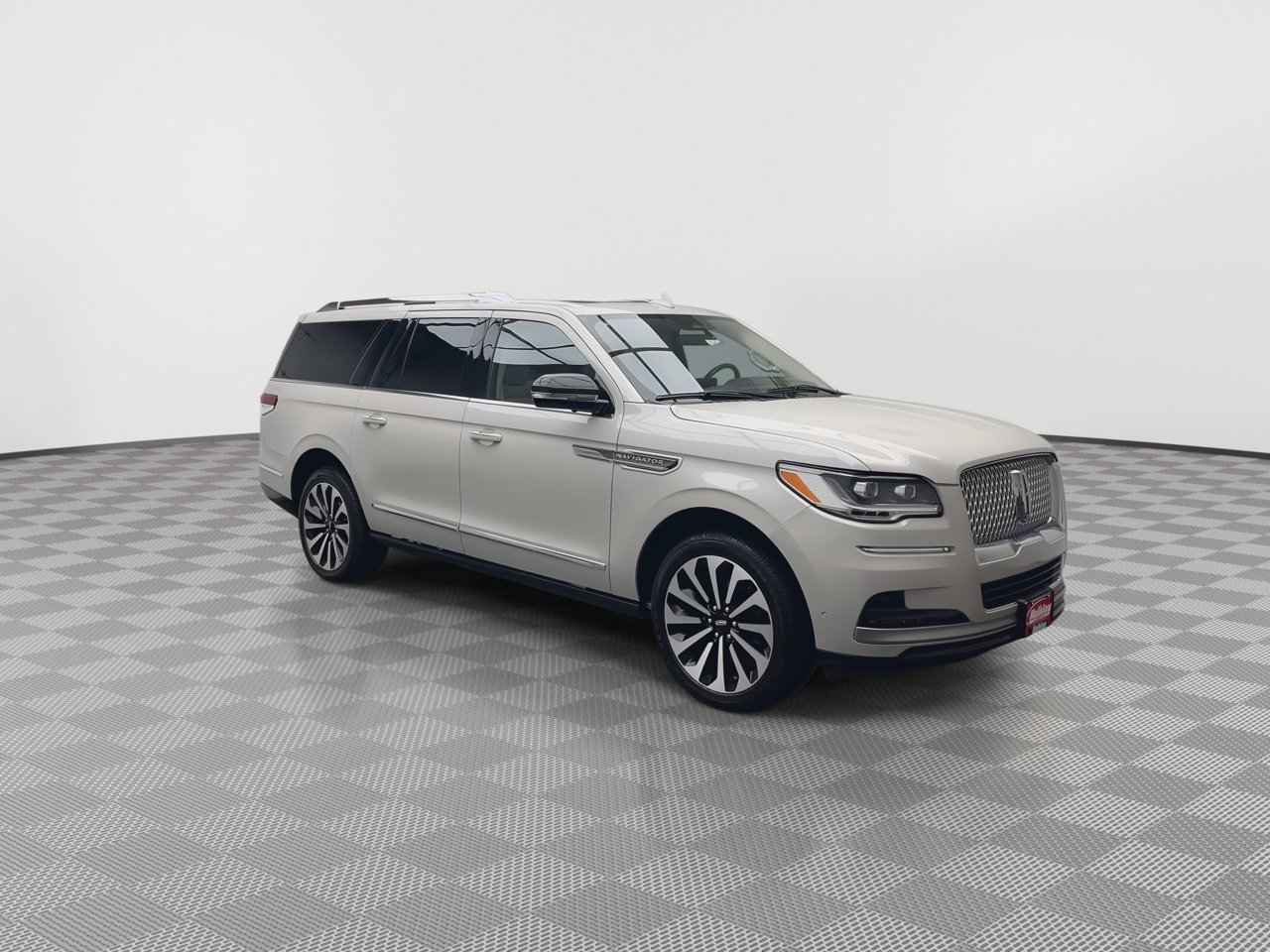 Used 2023 Lincoln Navigator L Reserve AWD/4WD image 38