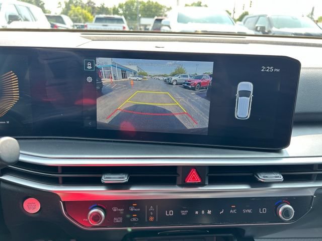 Used 2025 Kia Sorento EX w/ EX Panoramic Sunroof Package AWD/4WD image 56