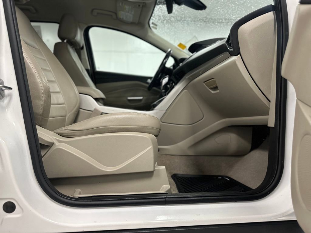 Used 2013 Ford Escape SEL image 22