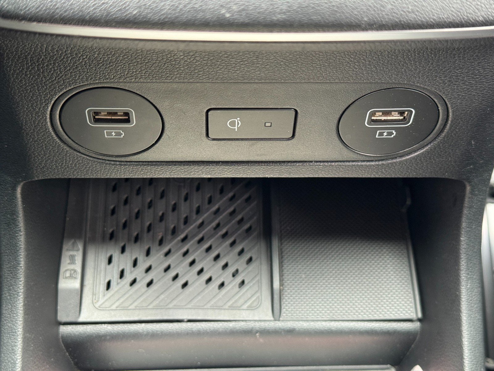 Used 2022 Hyundai Ioniq 5 SEL RWD image 26