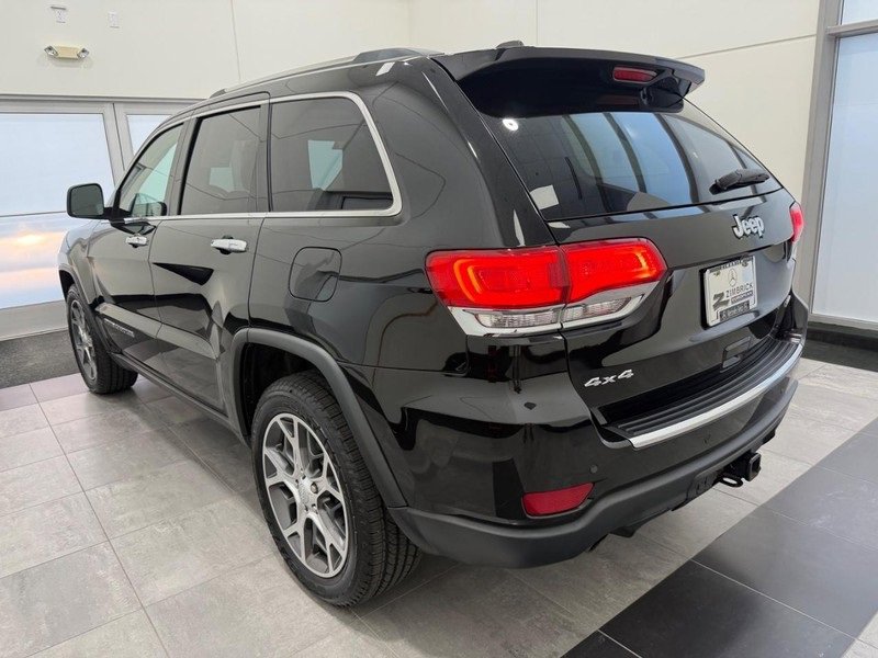Used 2019 Jeep Grand Cherokee Limited w/ Trailer Tow Group IV image 4