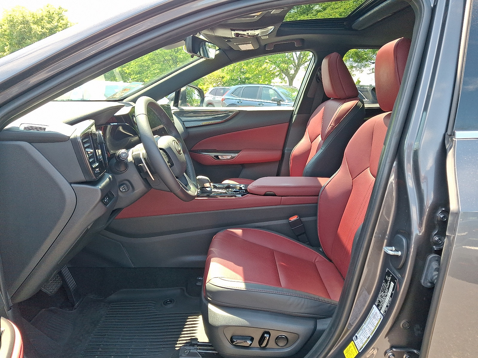 Used 2024 Lexus NX 350 AWD image 13