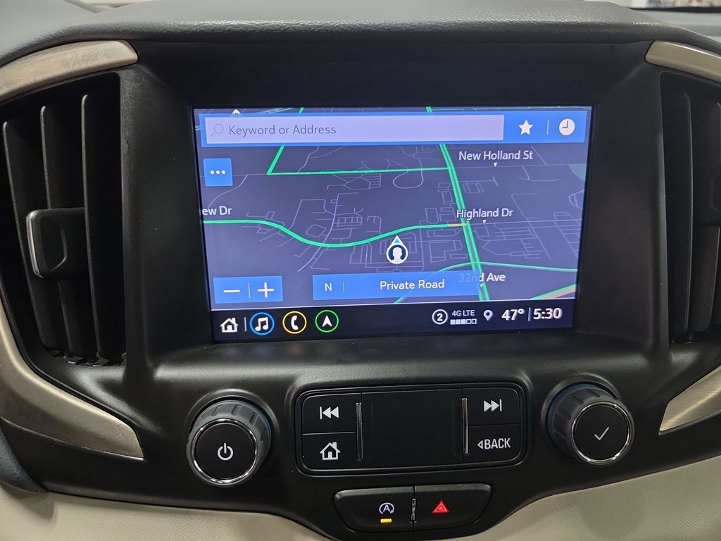 Used 2024 GMC Terrain Denali w/ Denali Premium Package image 23