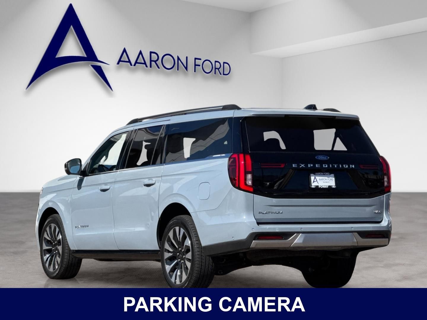 Used 2025 Ford Expedition Max Platinum w/ Driver's Package AWD/4WD image 4