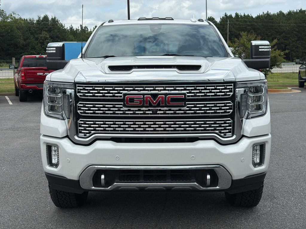 Used 2020 GMC Sierra 3500 Denali w/ Denali Ultimate Package AWD/4WD image 3