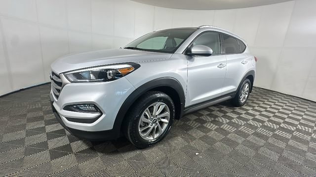 Used 2016 Hyundai Tucson SE w/ Option Group 02 AWD/4WD image 6