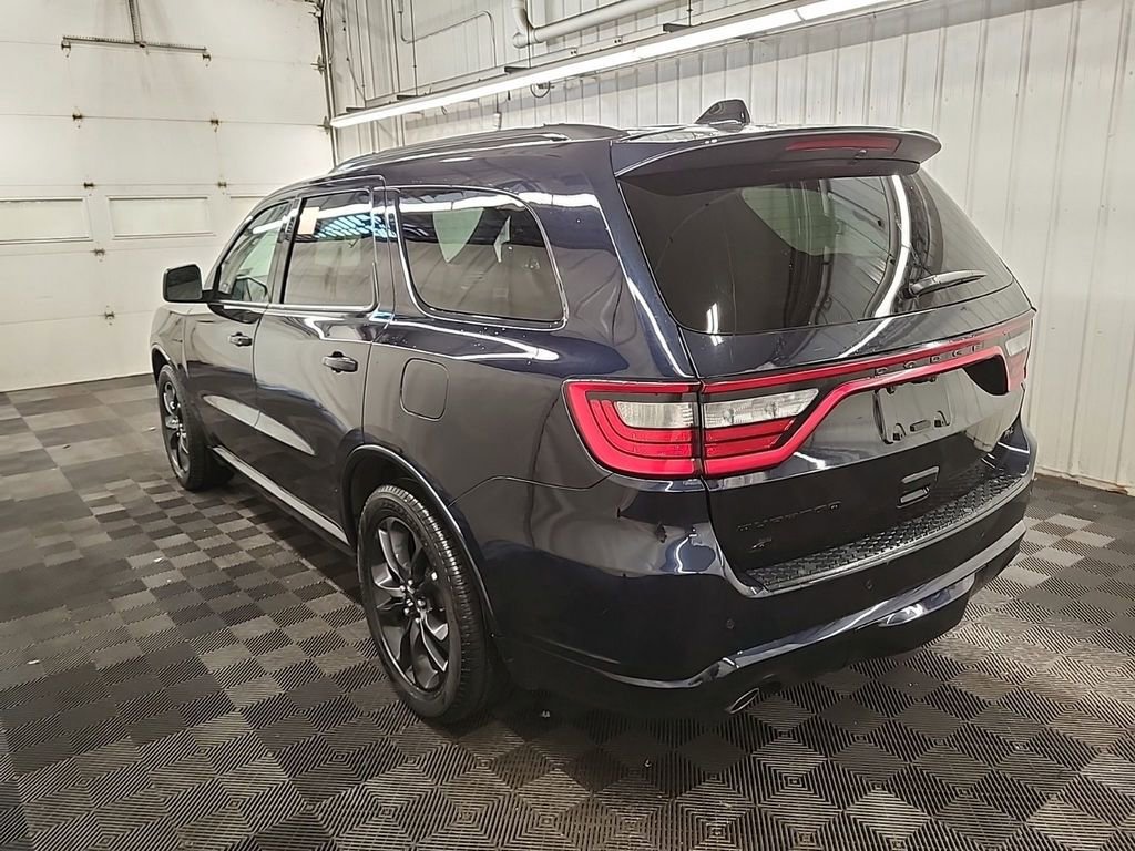 Used 2025 Dodge Durango R/T w/ Blacktop Package AWD/4WD image 4