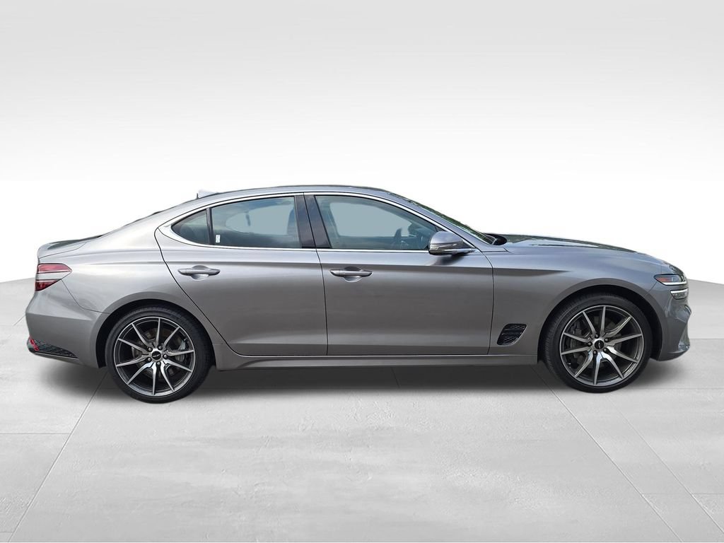 Used 2026 Genesis G70 2.5T AWD/4WD image 6