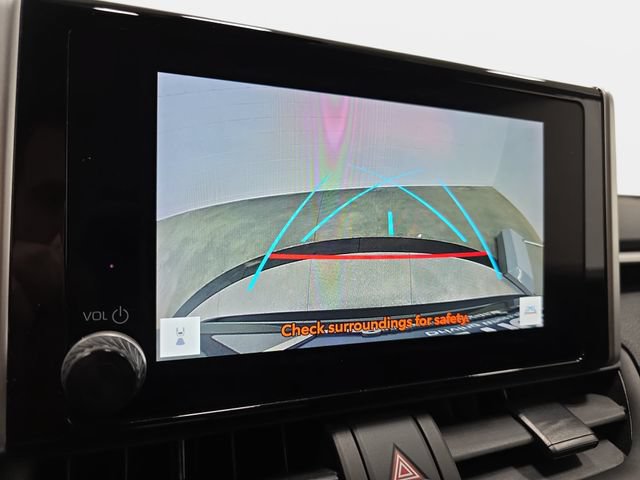 Certified 2024 Toyota RAV4 XLE AWD/4WD image 18
