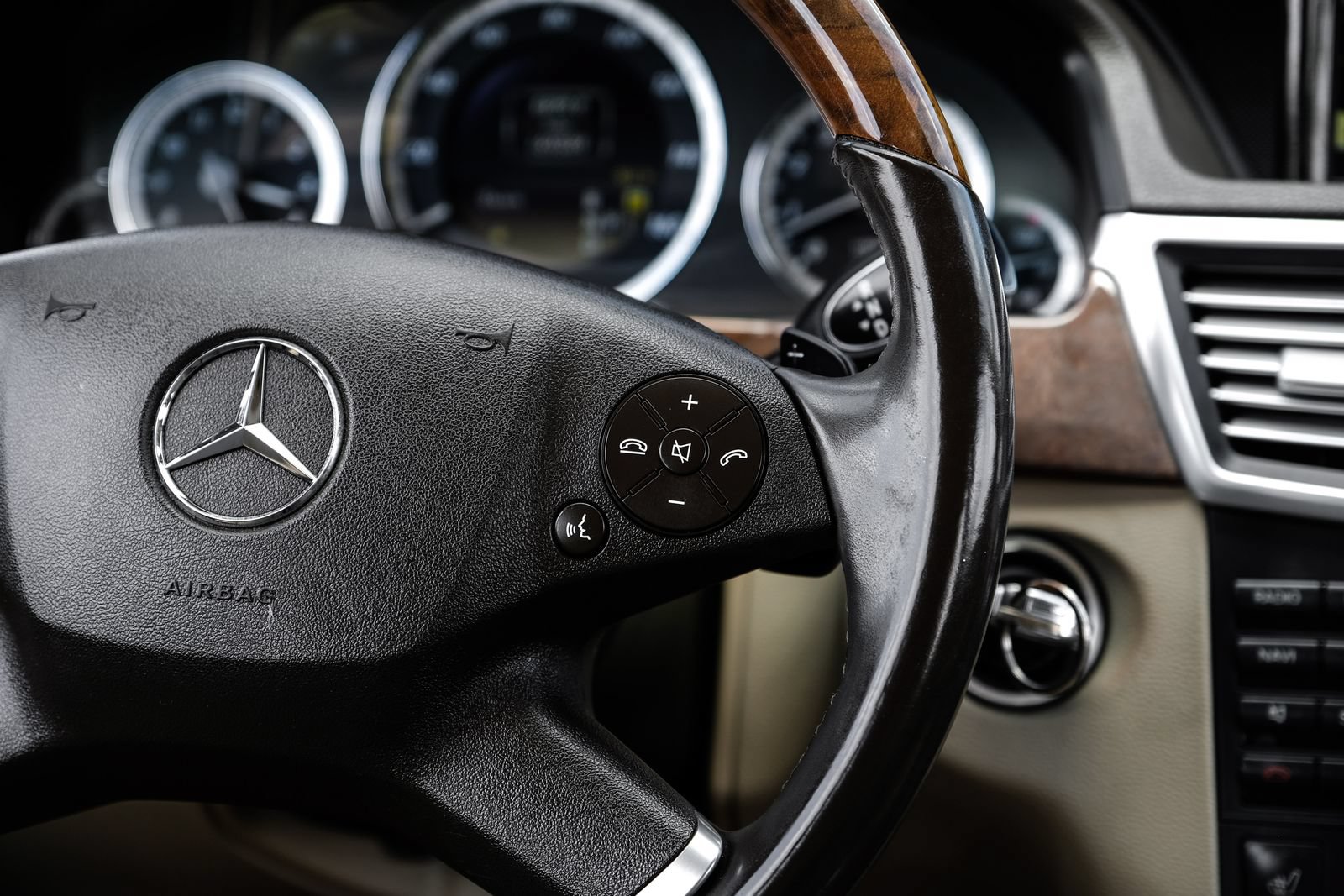 Used 2012 Mercedes-Benz E 350 Sedan image 17