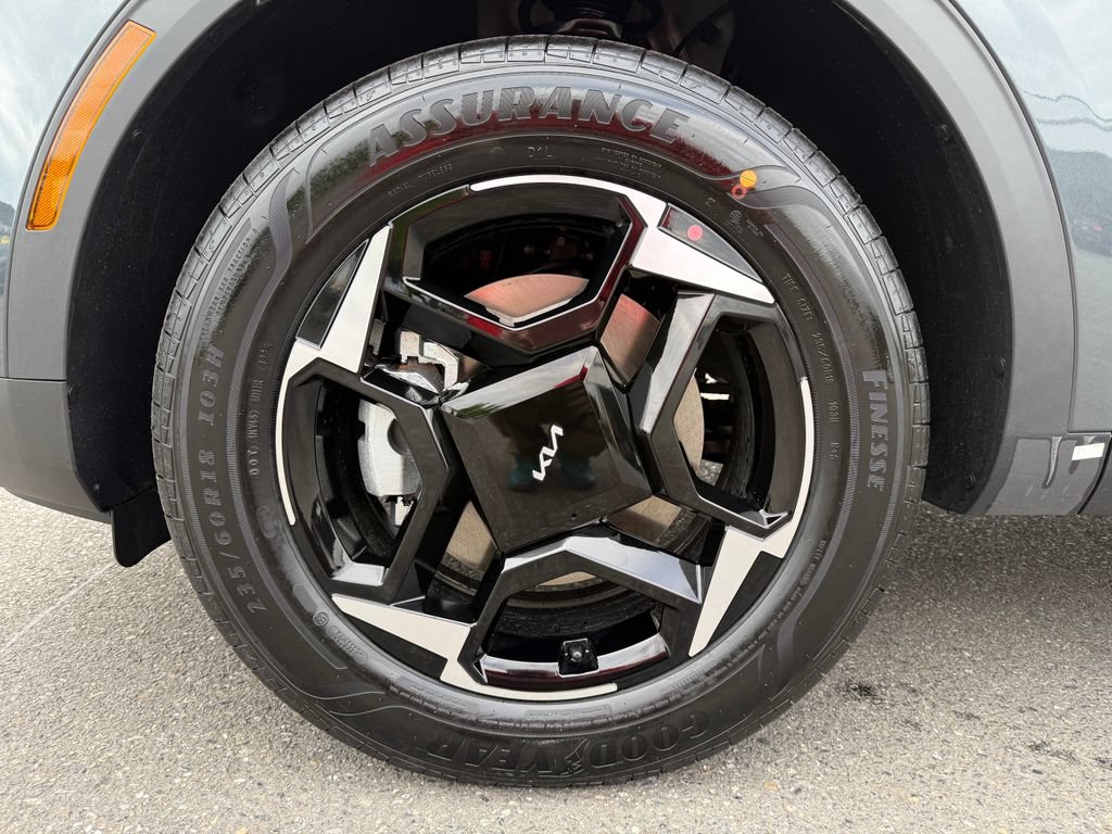 New 2026 Kia Sportage EX AWD/4WD image 9