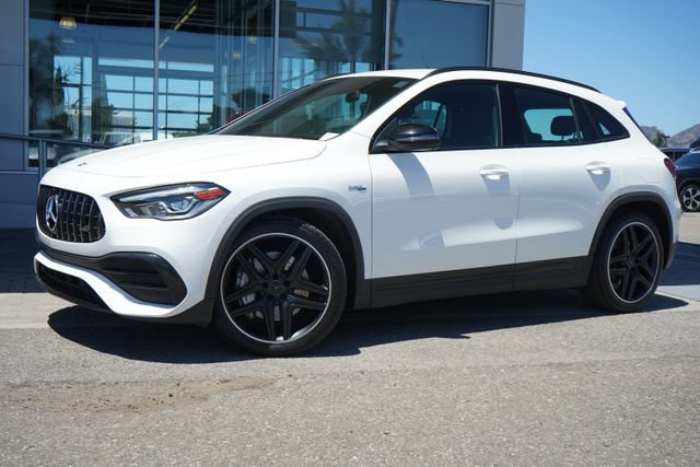 Used 2022 Mercedes-Benz GLA 35 AMG 4MATIC image 4