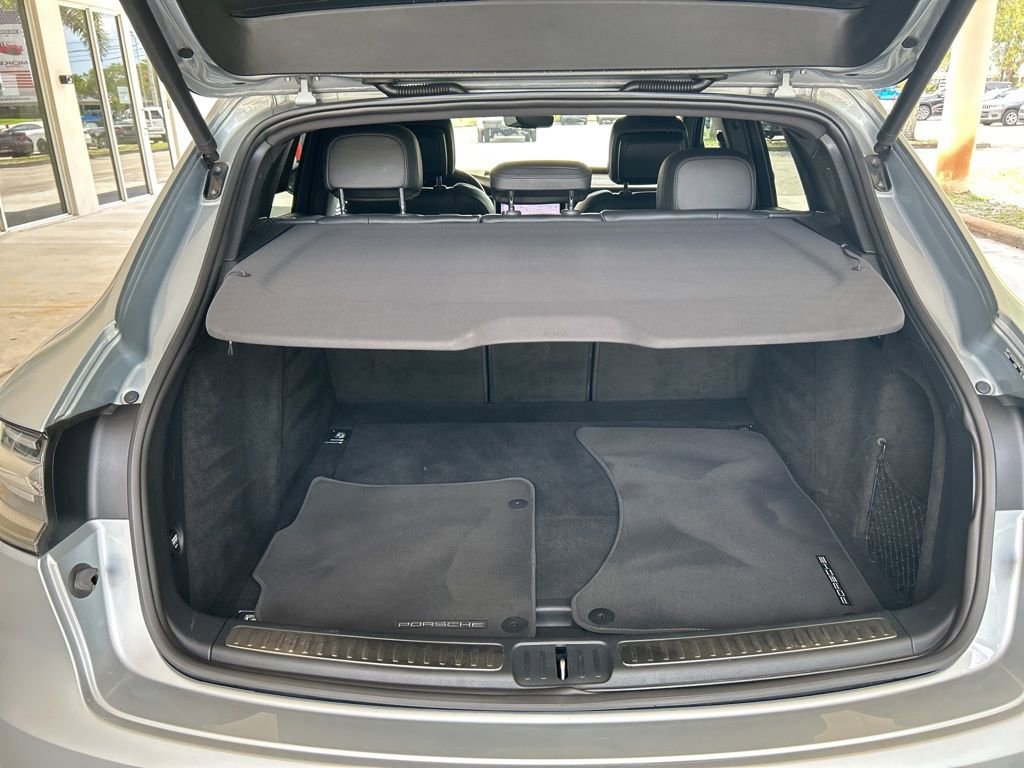 Used 2021 Porsche Macan GTS w/ Premium Package Plus (PF9) image 35