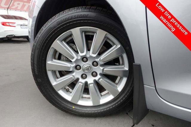 Certified 2017 Toyota Sienna Limited image 13