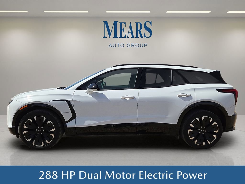 Used 2024 Chevrolet Blazer EV RS AWD/4WD image 3