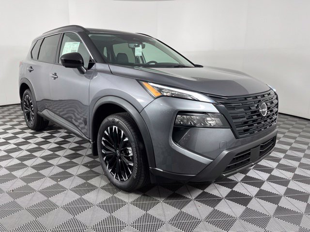 New 2026 Nissan Rogue Dark Armor FWD image 3