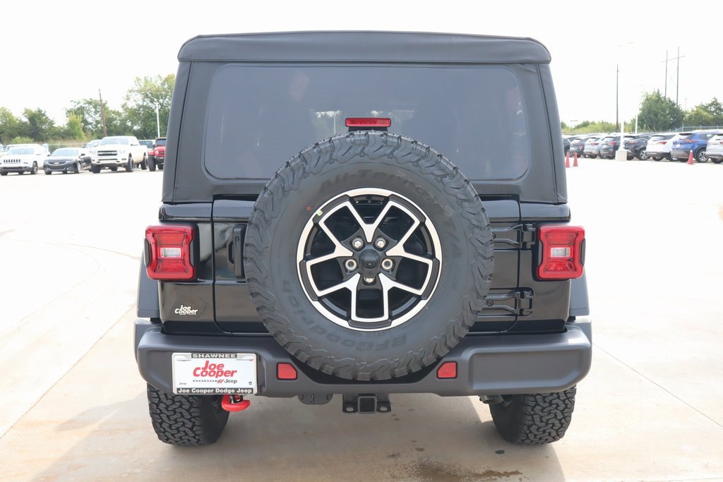 New 2025 Jeep Wrangler Unlimited Rubicon w/ Convenience Group image 21