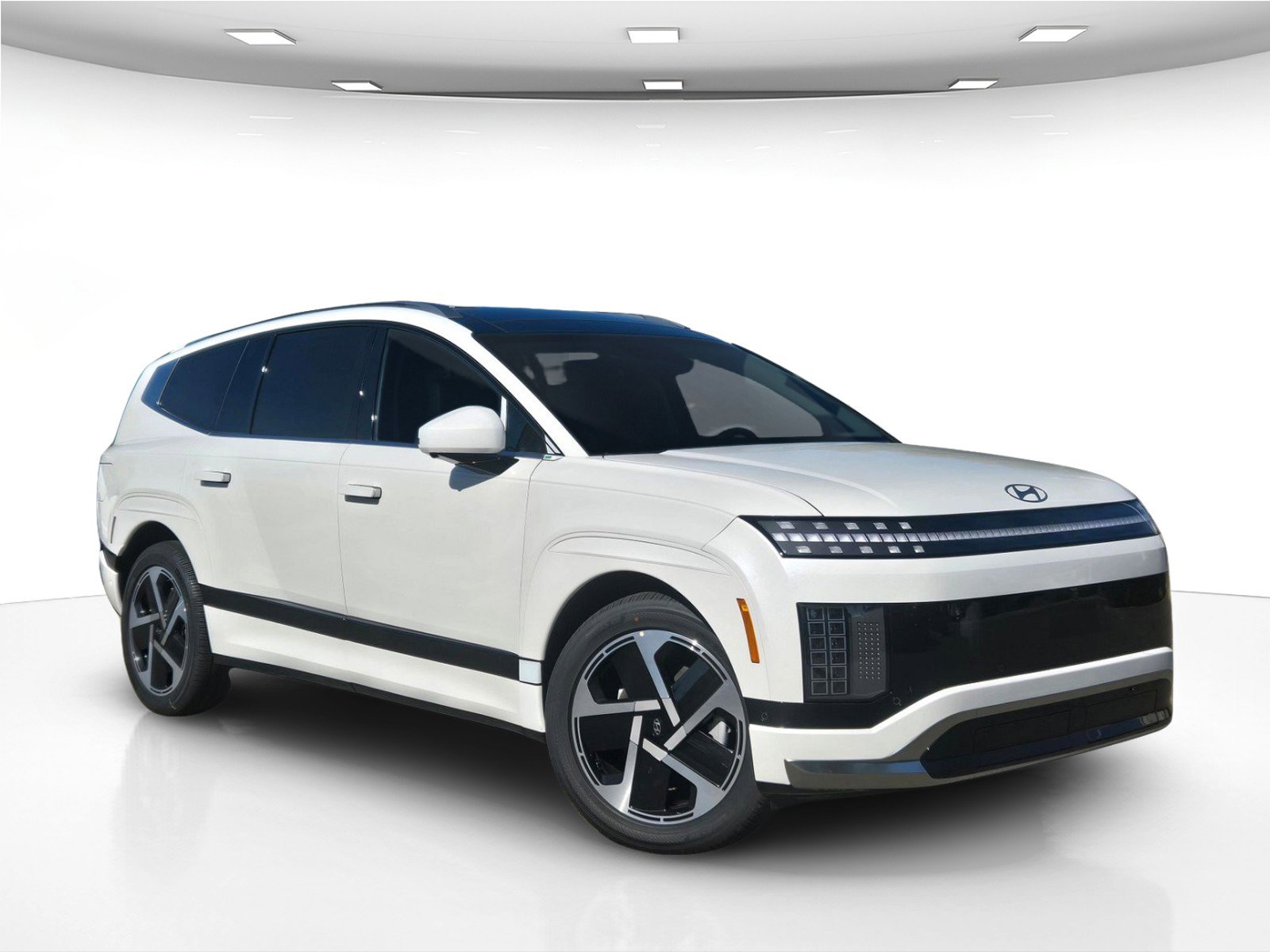 New 2026 Hyundai Ioniq 9 Calligraphy image 10