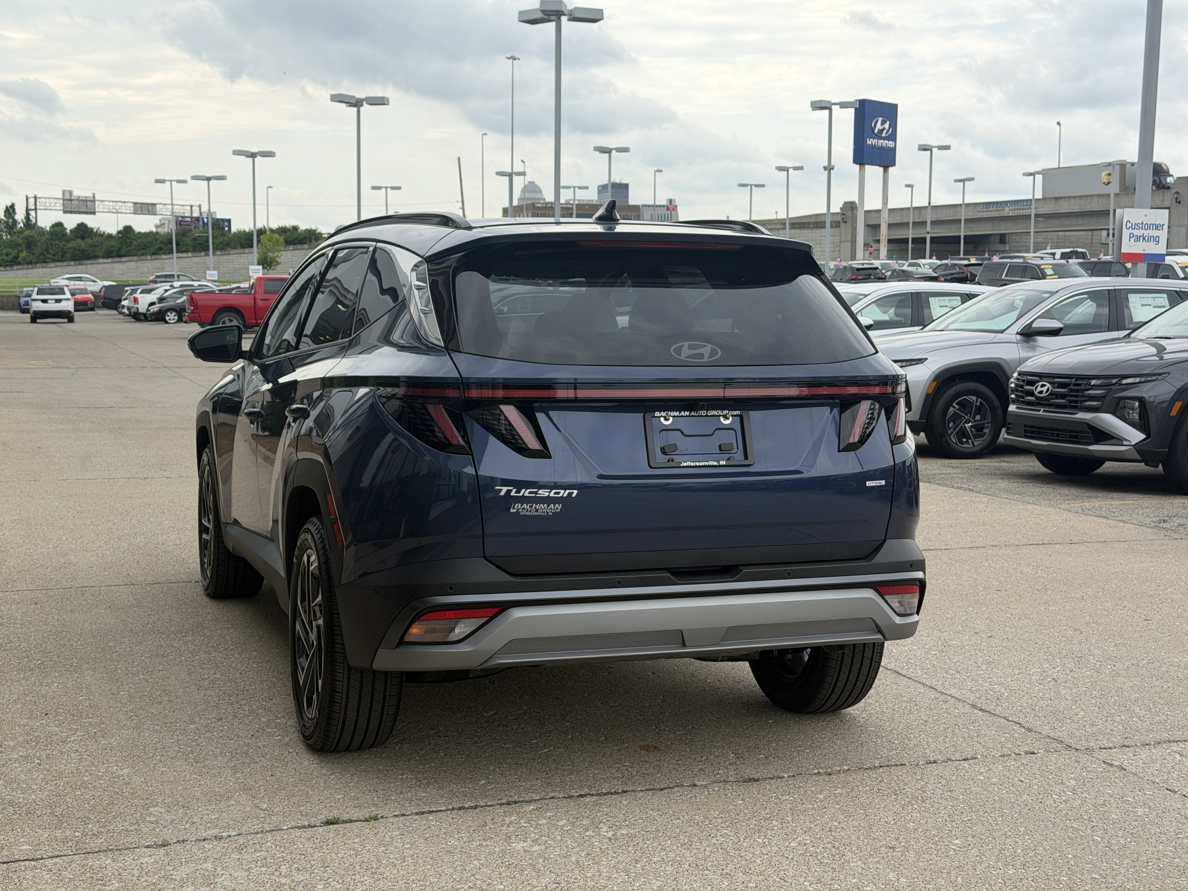 New 2026 Hyundai Tucson Limited AWD/4WD image 7