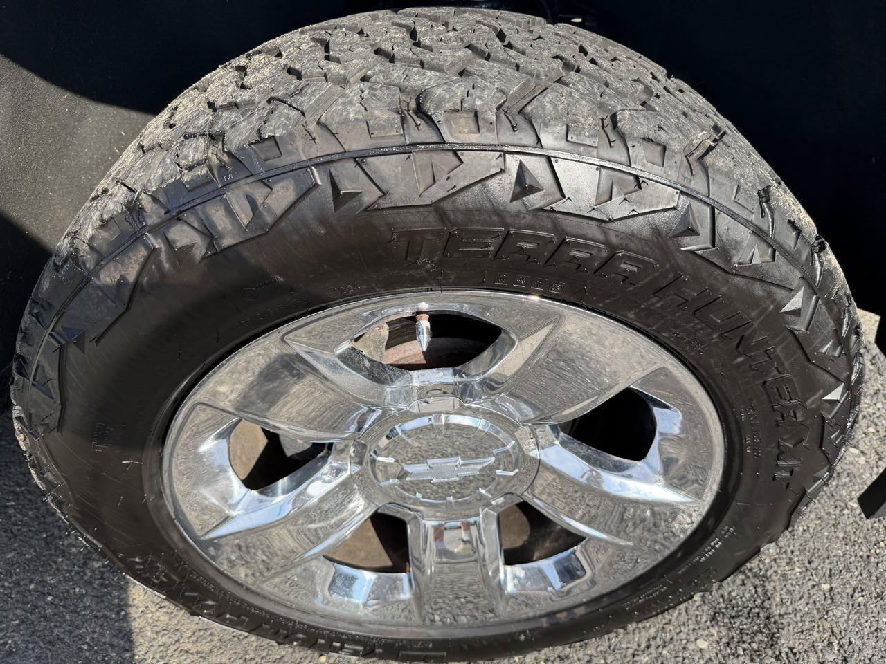 Used 2014 Chevrolet Silverado 1500 LTZ w/ LTZ Plus Package AWD/4WD image 4