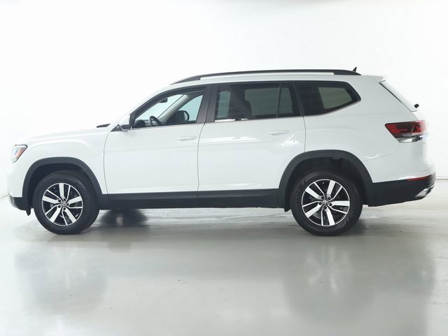 Used 2023 Volkswagen Atlas SE image 39