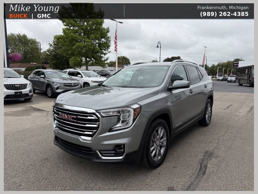 Used 2024 GMC Terrain SLT