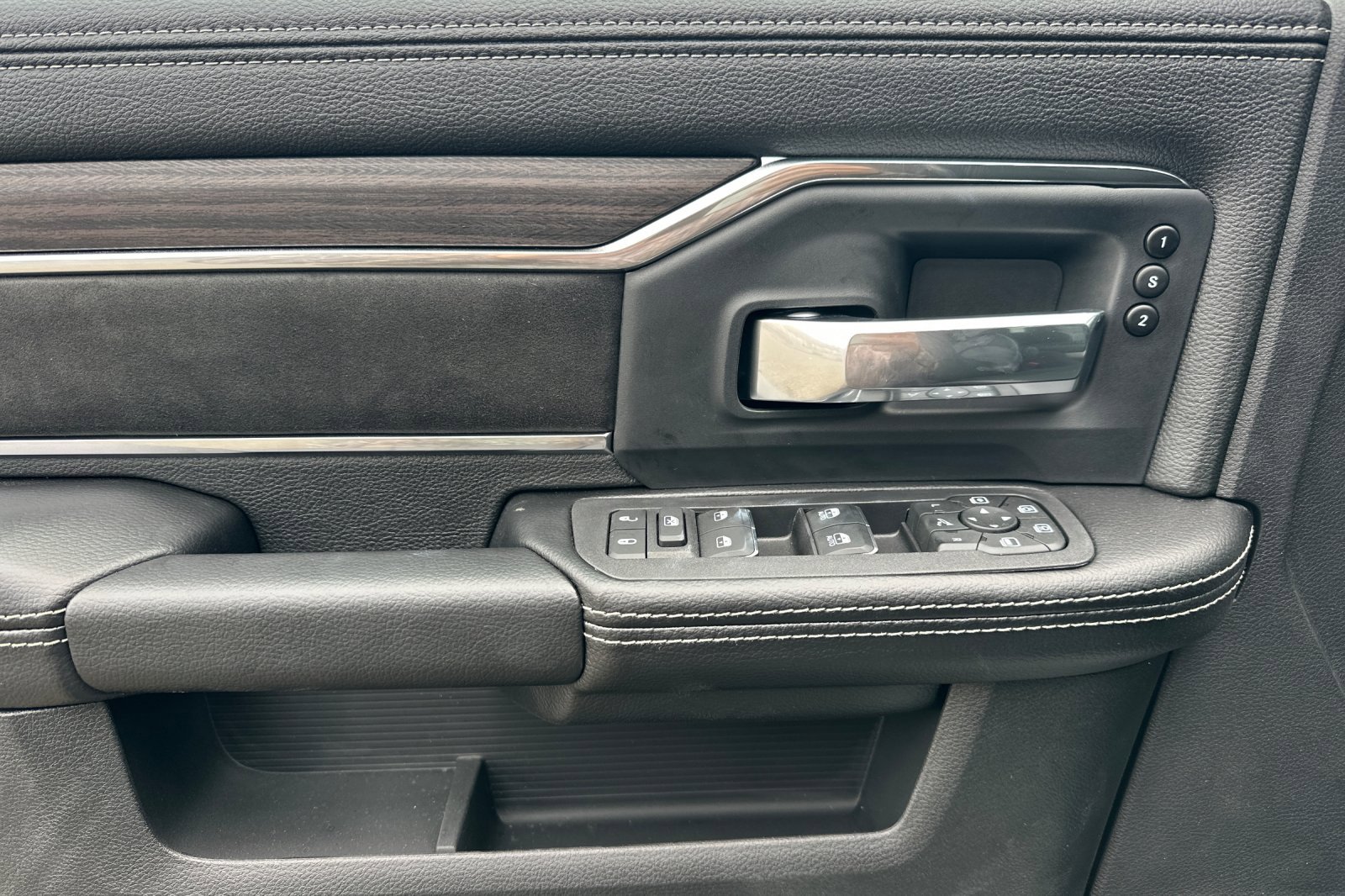 New 2026 RAM 2500 Laramie image 10