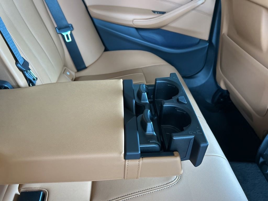 Used 2023 BMW 530i w/ M Sport Package image 32