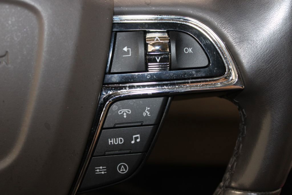 Used 2023 Lincoln Navigator Reserve AWD/4WD image 26
